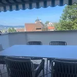 Apartamento Spacious And Stylish In *