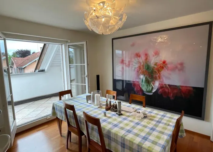 Spacious And Stylish In * Zurich