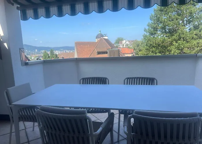 Appartement Spacious And Stylish In *