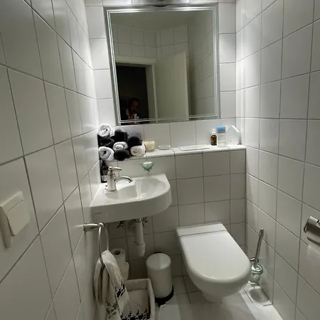 Spacious And Stylish In דירה *